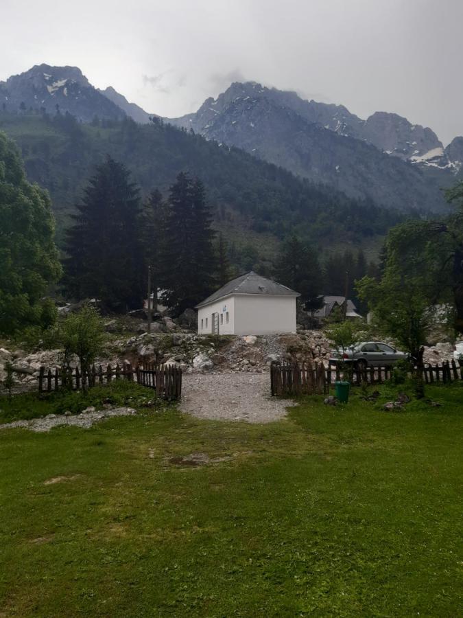 Bujtina Hysa Valbone Exterior foto